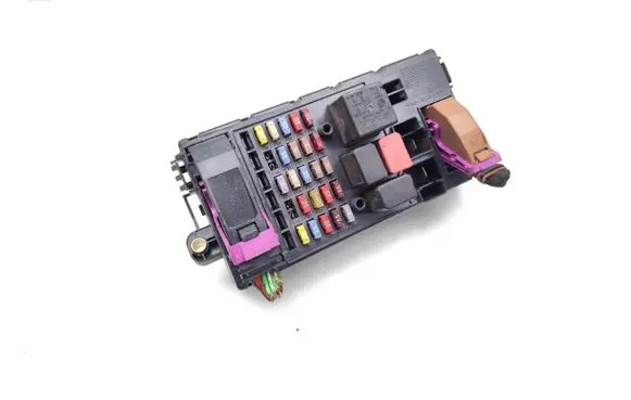 Iveco Daily 35.8 - 9 Fuse module 69500009 554953020000