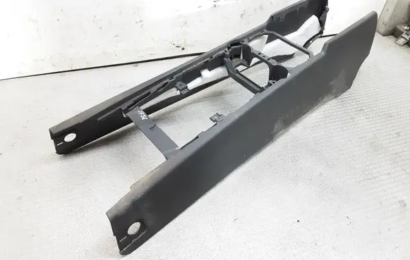 Volkswagen Touareg I Center console 7L6863243K