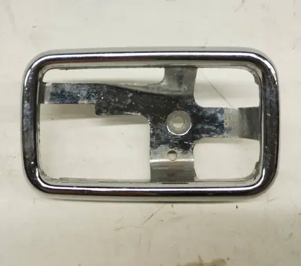 Mercedes-Benz W123 Front door handle cover 1087660511 A1087660511