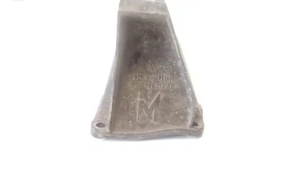 Audi A4 S4 B5 8D Engine mounting bracket 8D0399113AB