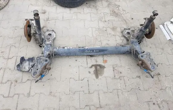 Peugeot 2008 I Rear axle beam 