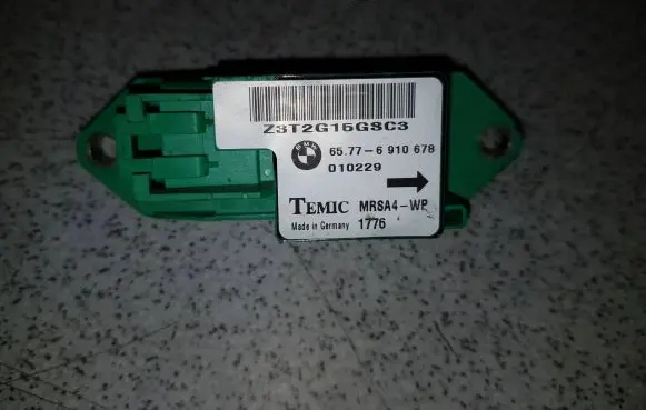 BMW 5 E39 Airbag deployment crash/impact sensor 65776910678 010229