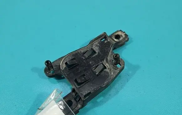Skoda Octavia Mk4 Other engine bay part 5QF907816B IMPRK1564147