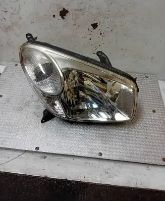 Toyota RAV 4 (XA20) Headlight/headlamp