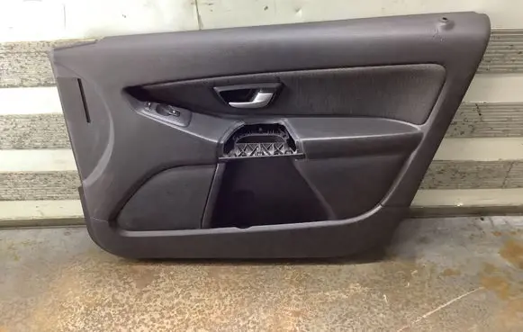 Front door card panel trim