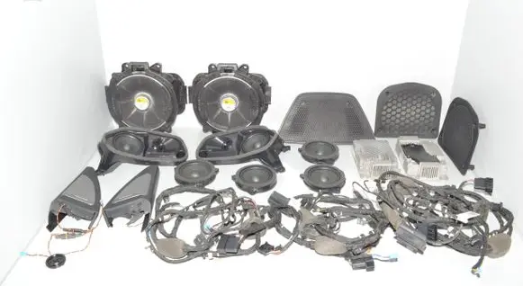 BMW X7 G07 Audio system kit 2622516 9439041 2622517