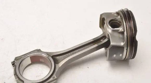 Ford Fiesta Piston RFHX7G-AA4