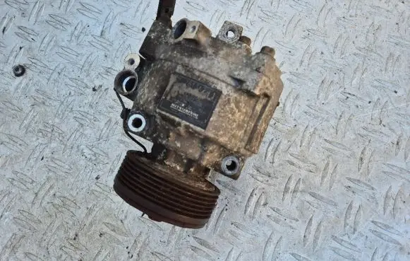 Mitsubishi Outlander Air conditioning (A/C) compressor (pump) 7813A211