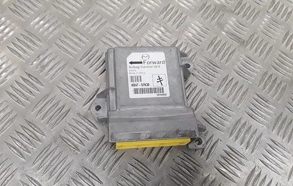 Mazda CX-5 Airbag control unit/module kd4757k30