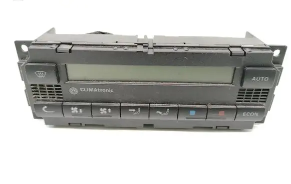 Volkswagen PASSAT B5 Climate control unit