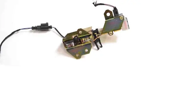 Porsche Cayenne (9PA) Tailgate window lock/catch/latch 7L0827506D