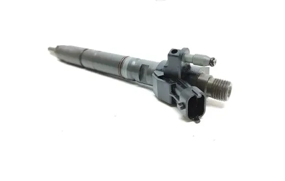 Volvo XC60 Fuel injector 31272690
