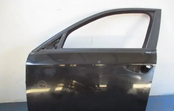 Alfa Romeo 159 Front door