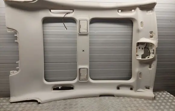 Mercedes-Benz S W222 Headlining 
