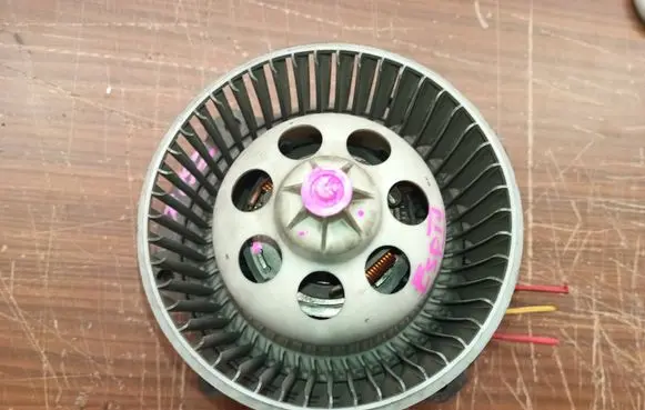 Renault Espace - Grand espace IV Heater fan/blower 52492209 524922096