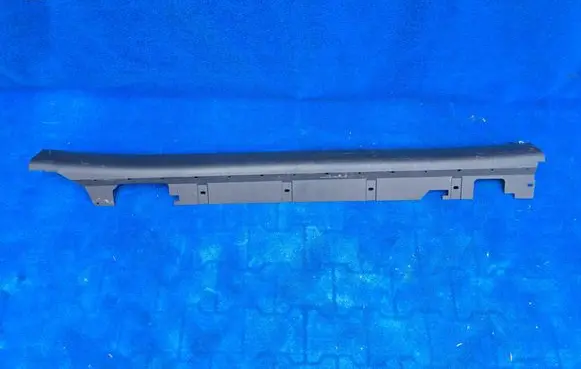 BMW X1 F48 F49 Sill/side skirt trim 8059870