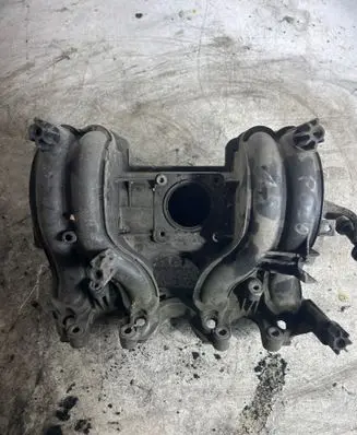 Volkswagen Polo Intake manifold 030129711BC 2900300669