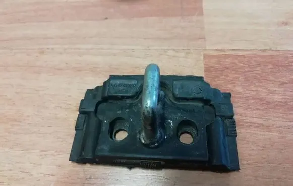 Mercedes-Benz R W251 Loading door lock loop/hook striker A1647400132 22052025