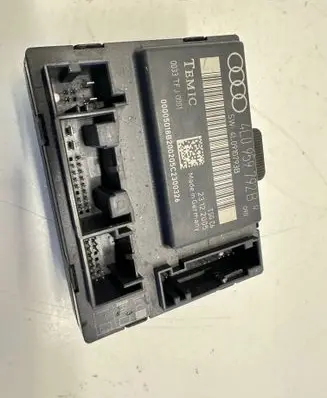 Audi Q7 4L Door control unit/module 4L0959792B 4L0910793B