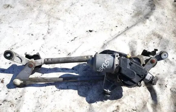 Toyota Corolla E140 E150 Front wiper linkage and motor