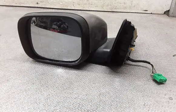 Volvo XC70 Front door electric wing mirror 