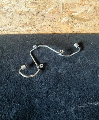 Skoda Superb B6 (3T) Fuel line pipe
