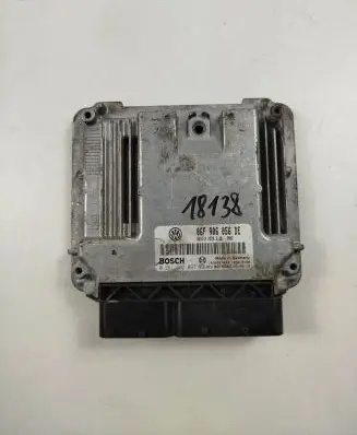 Volkswagen Golf V Engine control unit/module 06F906056DE