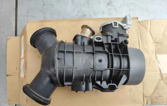 Land Rover Range Rover L405 Throttle body valve LR078546 LR061957