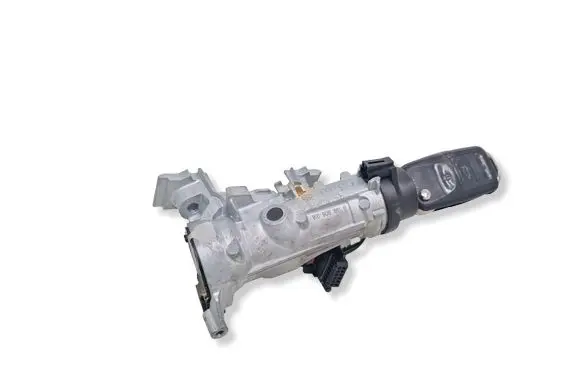 Volkswagen Touran I Ignition lock 1K0905851B