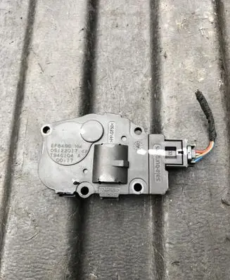 BMW X6 F16 Air flap motor/actuator 05122017 EFB496 T946104