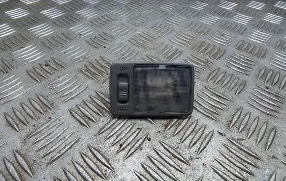 Toyota Prius (XW20) Rear seat light