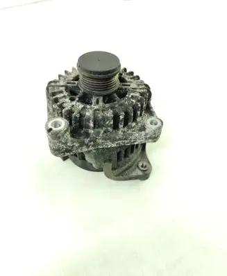 BMW 3 E90 E91 Generator/alternator 8507624