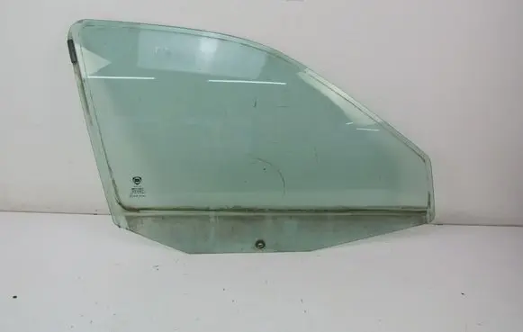 Fiat Lybra Front door window glass four-door 