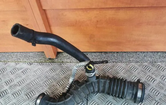 Renault Captur Air intake hose/pipe 165764382R