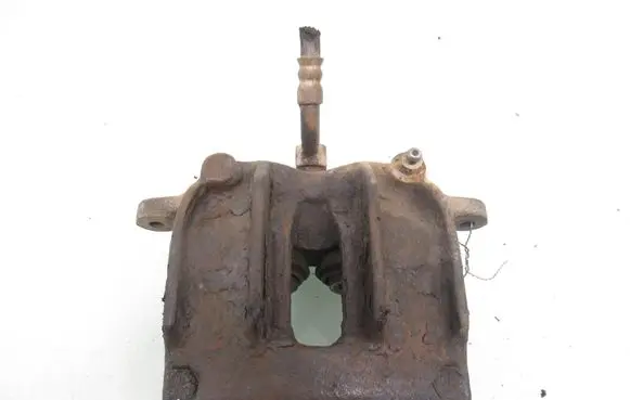 Nissan Terrano Front brake caliper 