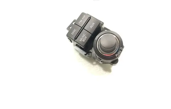 Nissan Navara D40 Other switches/knobs/shifts 28395-5X00B