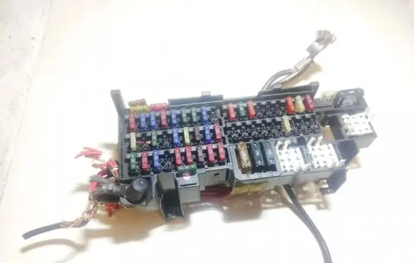 Mercedes-Benz A W168 Fuse box set a1685450240