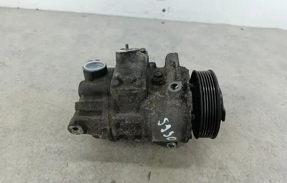 Volkswagen PASSAT B6 Air conditioning (A/C) compressor (pump) 1K0820859F