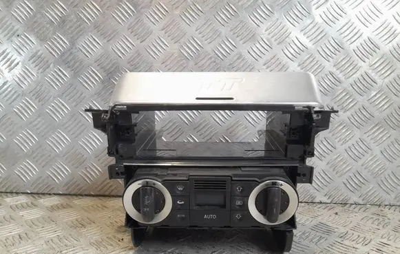 Audi TT Mk1 Climate control unit 8N0863243C