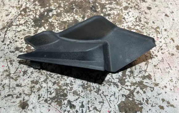 Toyota bZ4X Wiper trim 5386642050