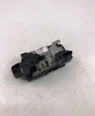 Volvo XC90 Coupe door lock (next to the handle) 31349895