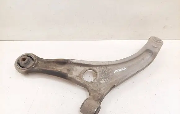 Hyundai i40 Front lower control arm/wishbone A6082M
