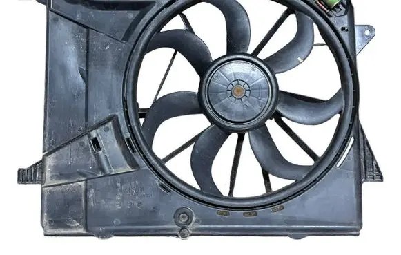 Opel Mokka Electric radiator cooling fan 1096131 F00S3D2027 623120