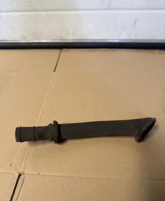 Opel Vivaro Rain gutter 663881193R