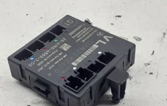Mercedes-Benz E W212 Door control unit/module A2129006218