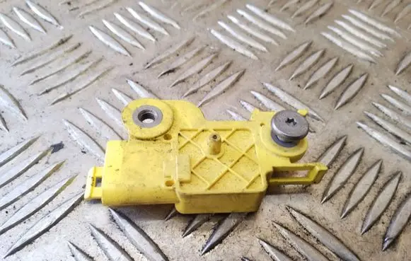 Opel Zafira B Airbag deployment crash/impact sensor 24460761 343149712