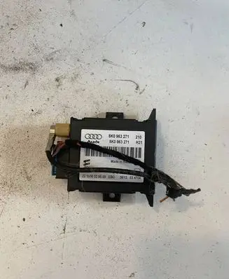 Audi A4 S4 B8 8K Auxiliary heating control unit/module 8K0963271