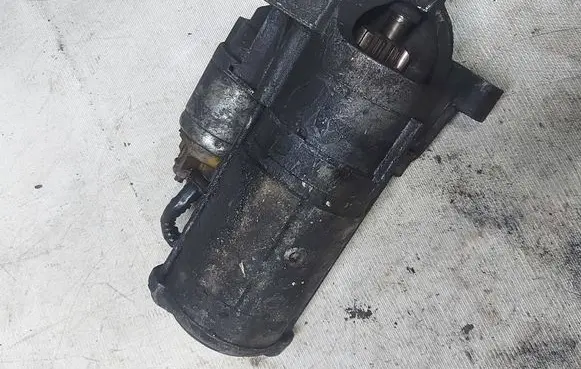 Renault Espace - Grand espace IV Starter motor 8200237594