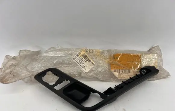 Volkswagen Polo Front door interior handle 6Q1867179R LS335495