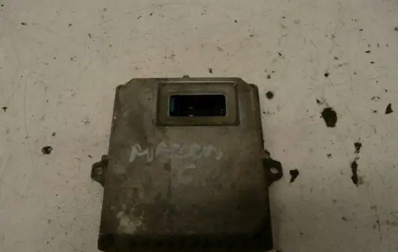 Mazda 6 Xenon control unit/module 1307329086